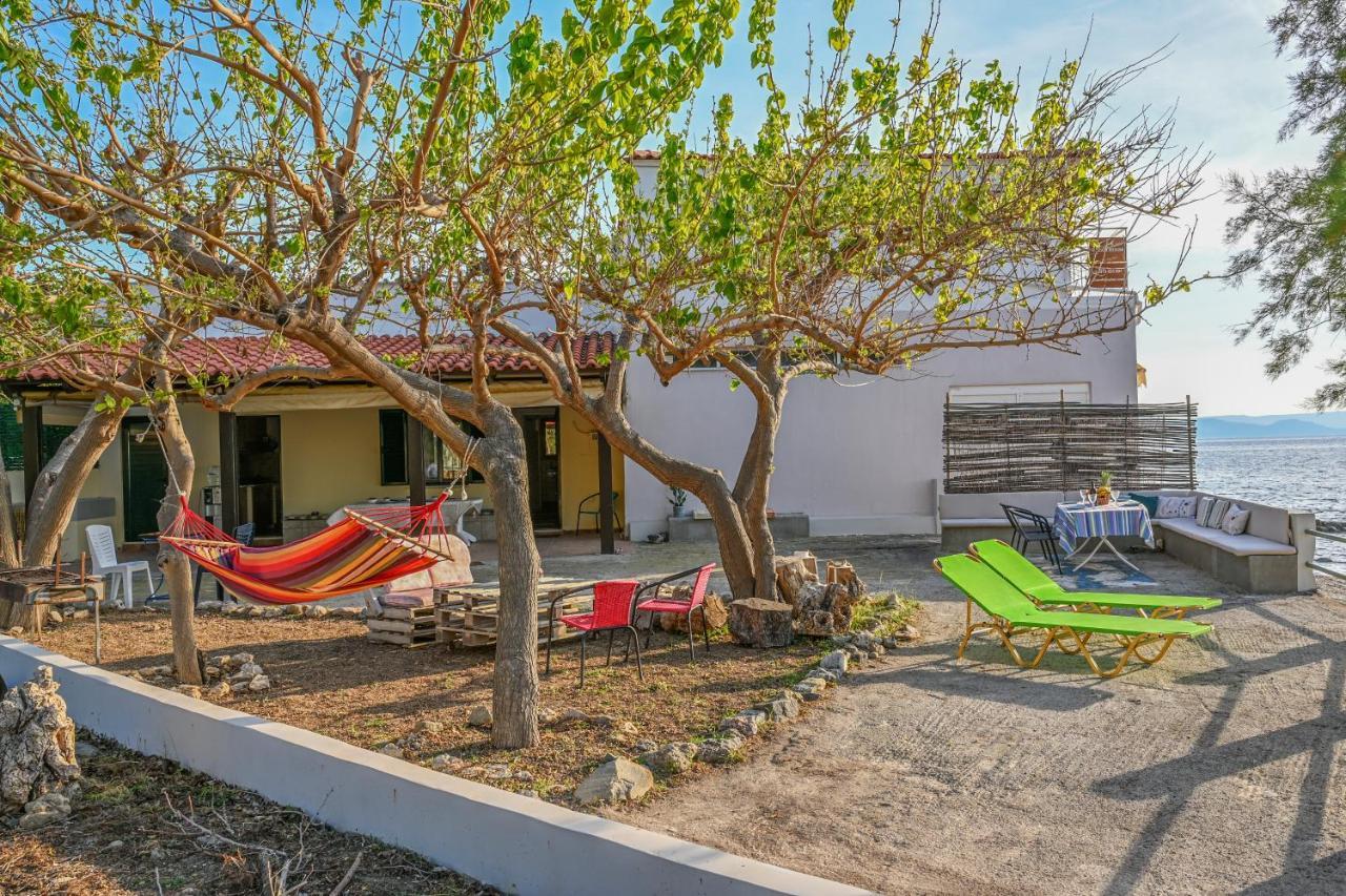 הוילה Ravdhoúkha Seaside House In Ravdouha מראה חיצוני תמונה
